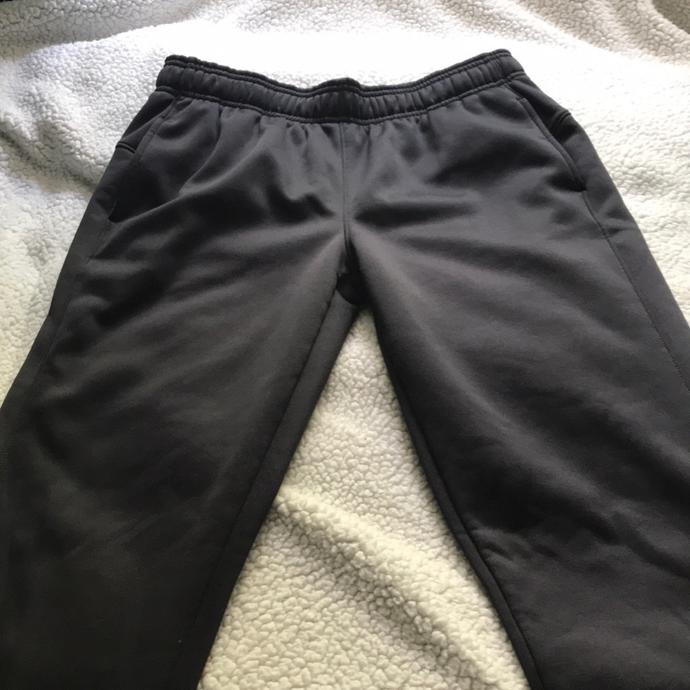 UnderArmor pants